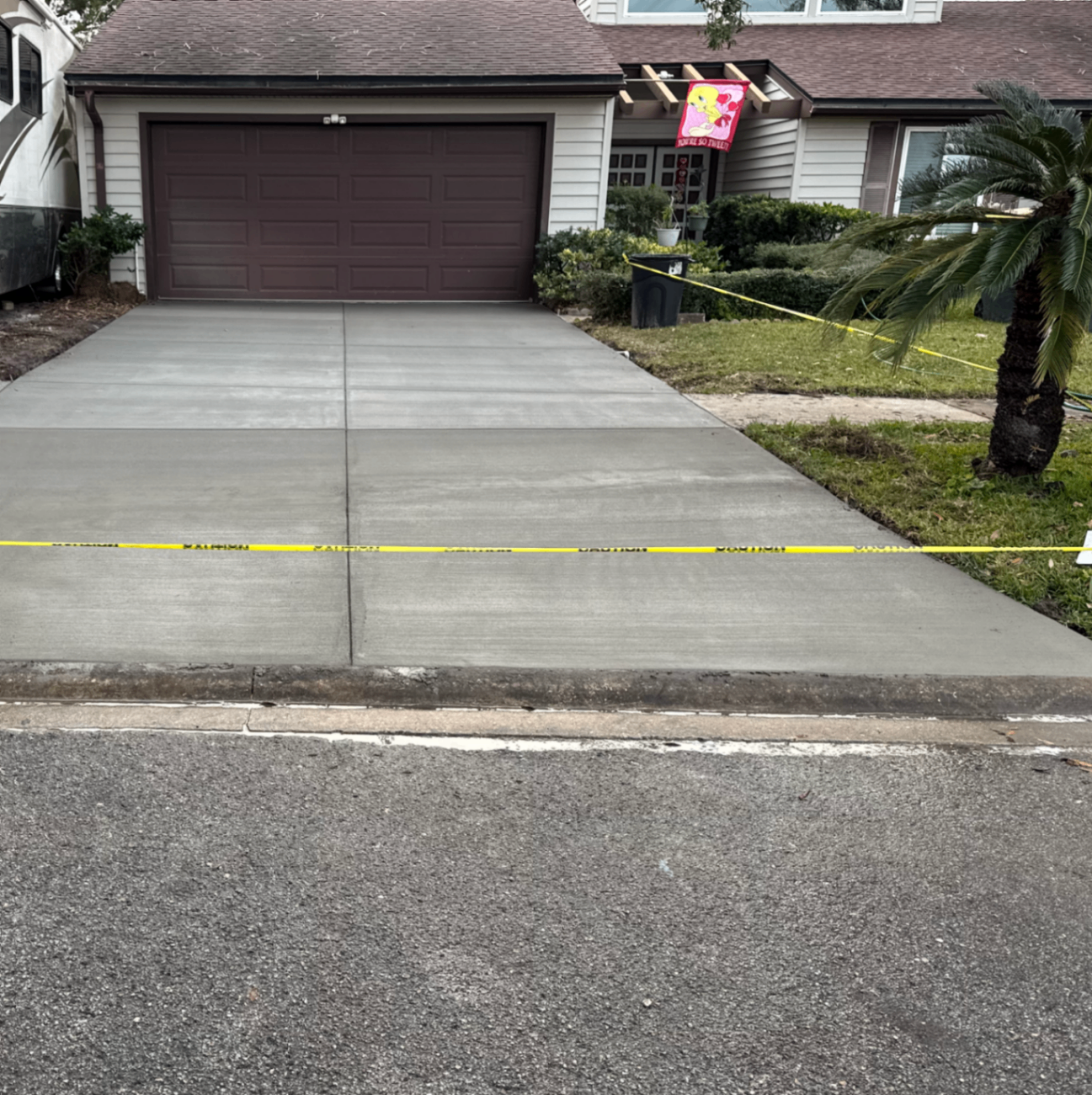 Hot tub concrete pad in Jacksonville, FL